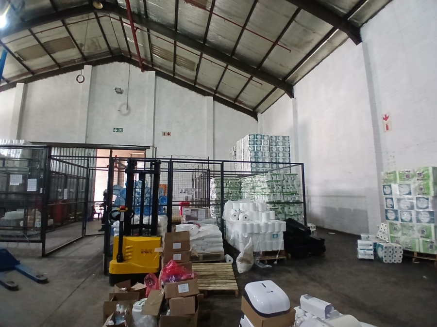 To Let commercial Property for Rent in Oos Einde North West